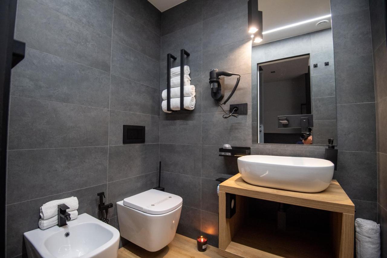 בארי Contemporaneamente 147 - Modern & Comfort Rooms מראה חיצוני תמונה
