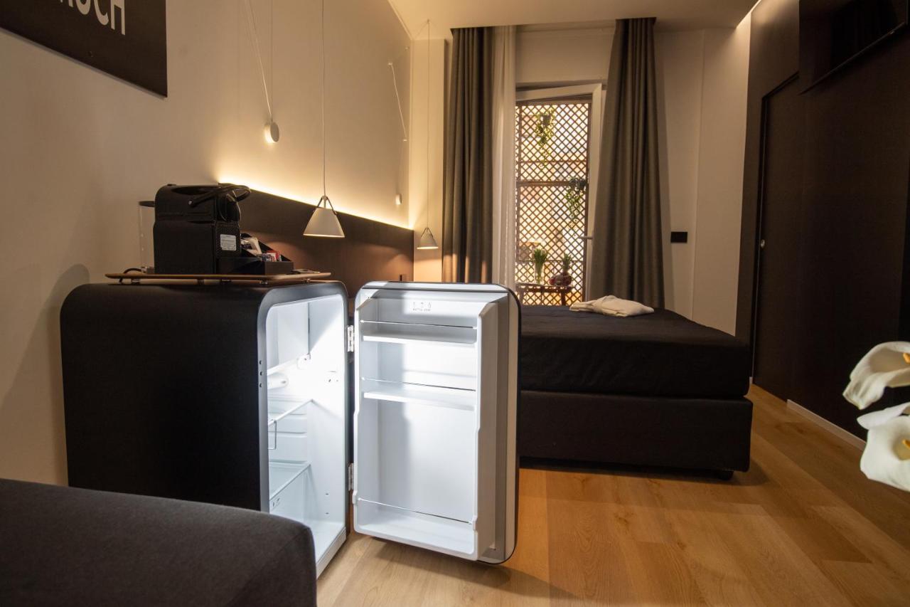 בארי Contemporaneamente 147 - Modern & Comfort Rooms מראה חיצוני תמונה