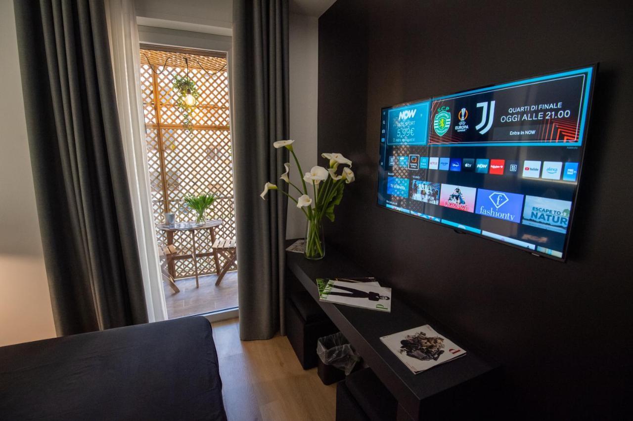 בארי Contemporaneamente 147 - Modern & Comfort Rooms מראה חיצוני תמונה
