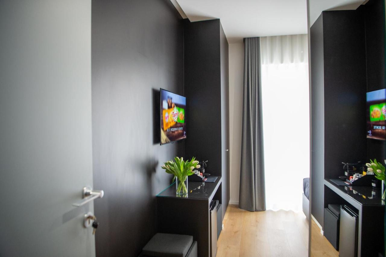 בארי Contemporaneamente 147 - Modern & Comfort Rooms מראה חיצוני תמונה