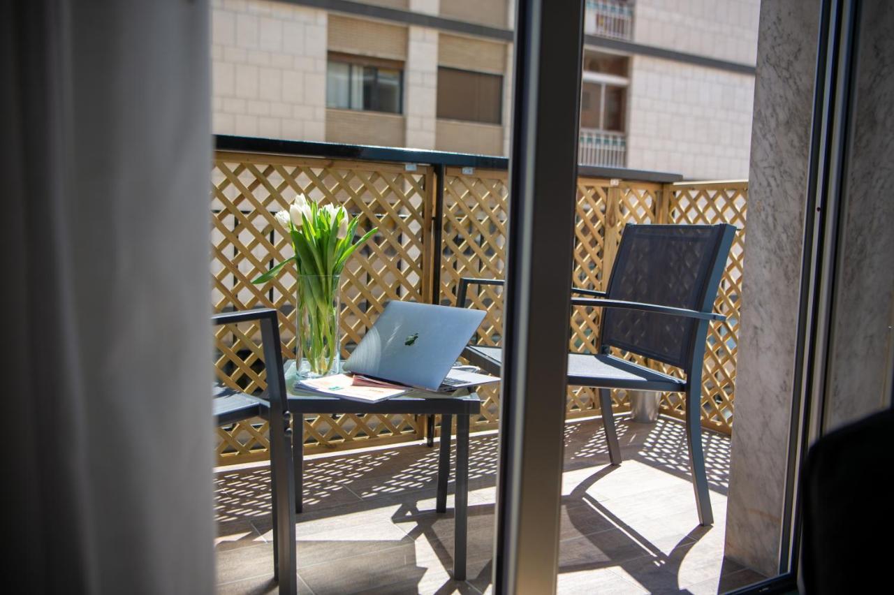 בארי Contemporaneamente 147 - Modern & Comfort Rooms מראה חיצוני תמונה