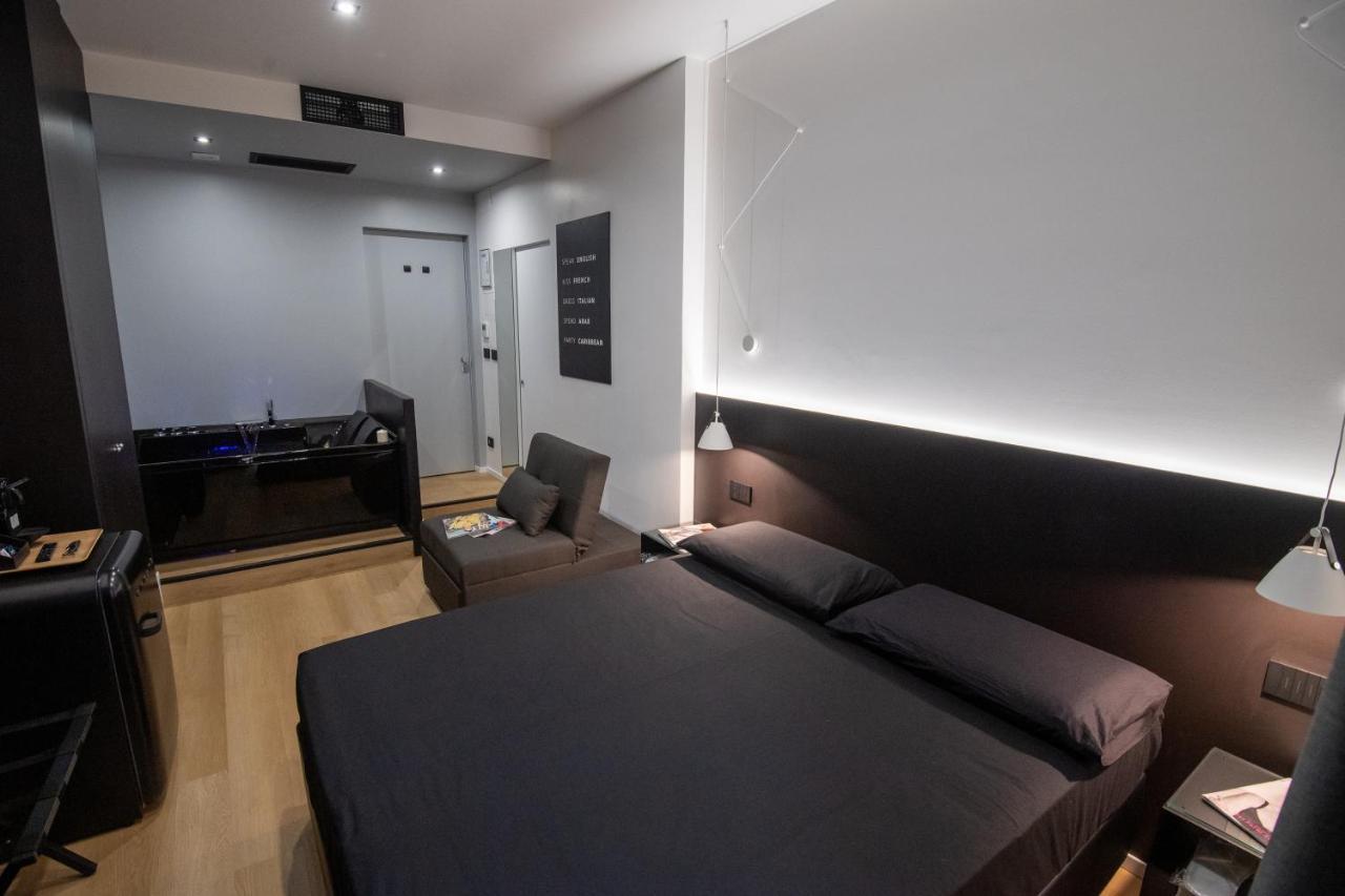 בארי Contemporaneamente 147 - Modern & Comfort Rooms מראה חיצוני תמונה
